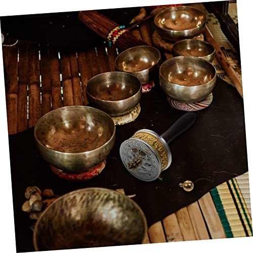 Rueda de oración budista como delicado recuerdo espiritual de paz 3