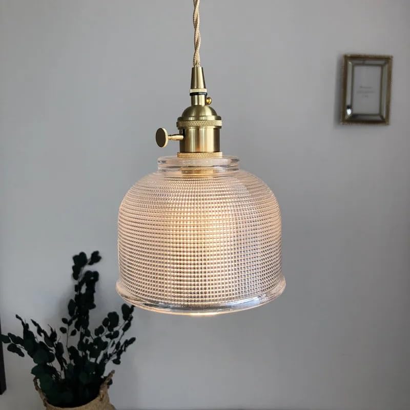 Suspension luminaire en verre clair pour illuminer un salon sombre