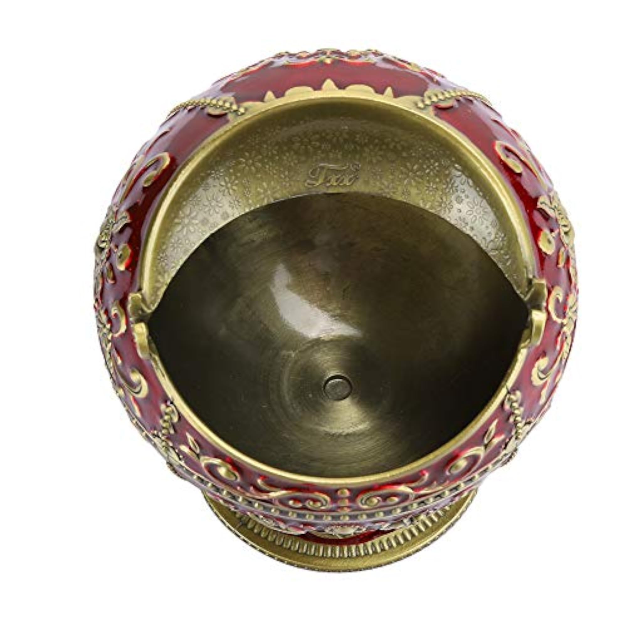 Globe Ashtray, Unique and Practical