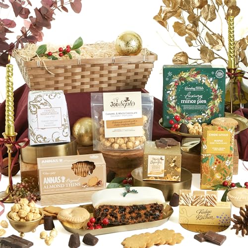 The White Christmas Hamper for Couples, Friends & Family – Alcohol Free Hamper with Rich Fruit Cake, Italian Panettone, Clotted Cream Fudge & Artisan Chocolate – Clearwater Hampers & Gourmet Gifts