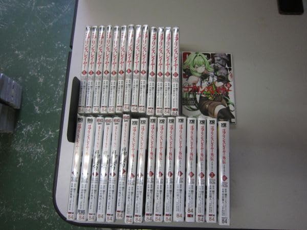 送料込み　ゴブリンスレイヤーシリーズ　全３０巻 Amazon.co.jp: み ゴブリンスレイヤーシリーズ 全30巻 MAA11