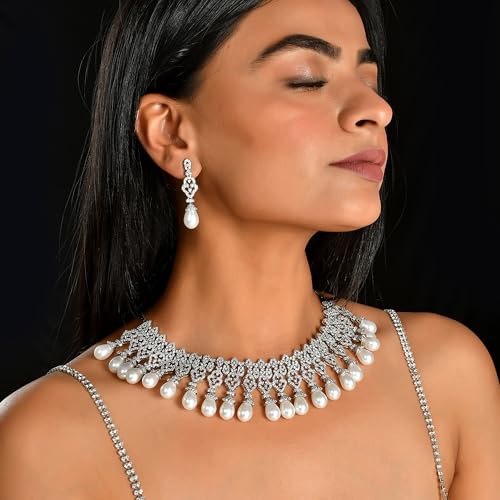 Taj Inayat Necklace Set, Luxurious Design