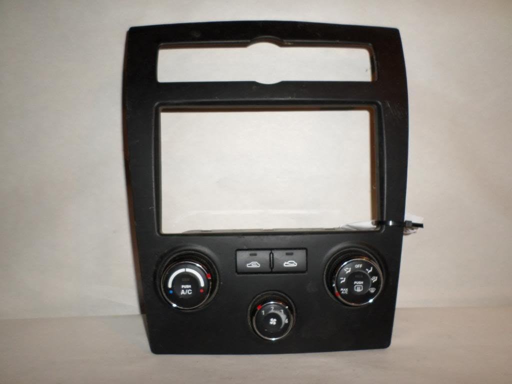 0406 05 Hyundai Tiburon AC Climate Heater Control 2004
