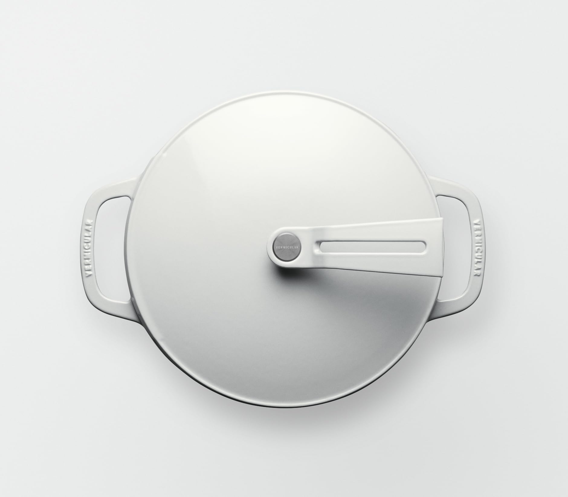 Amazon.co.jp: 鋳物ホーロー鍋 22cm シーソルトホワイト 無水調理 無水