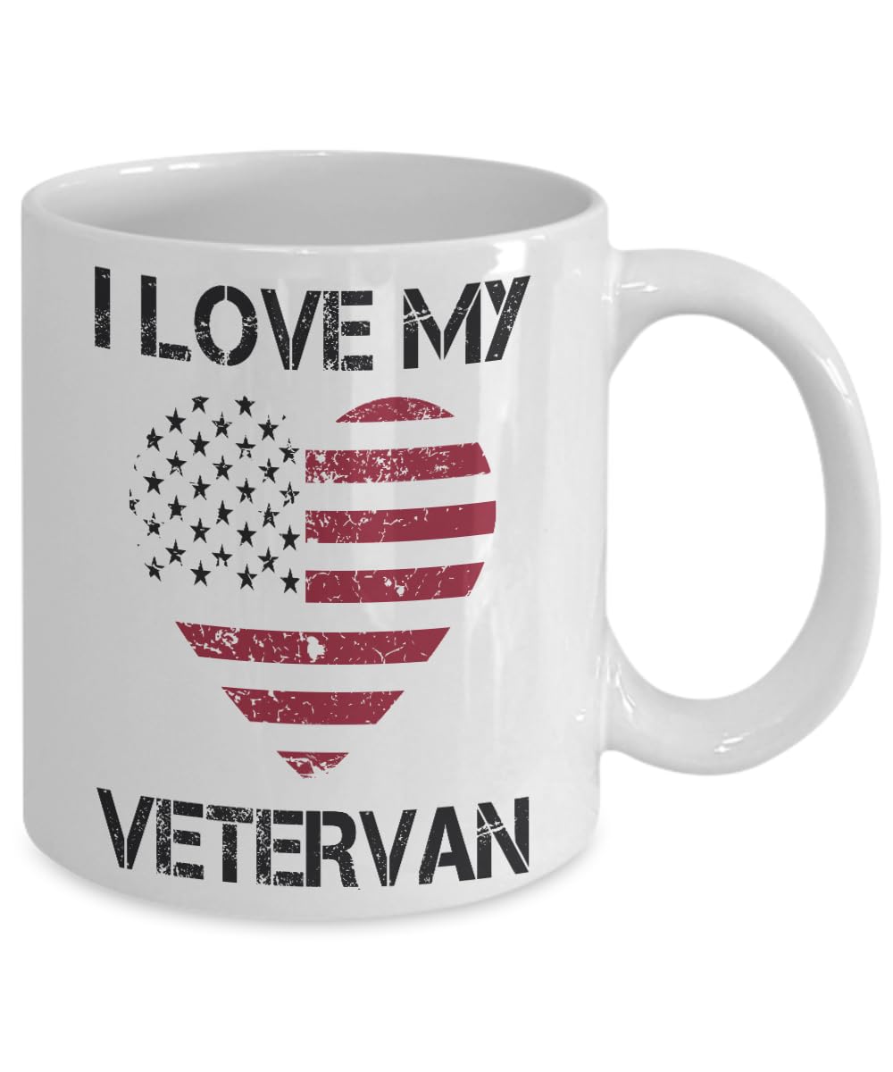 AMISK CREATIVES Friendship Funny Mug Gifts For Women Friends Birthday Gifts For Best Friend Sister Friends Female