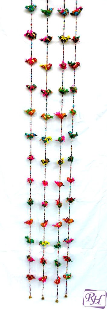 Rastogi Handicrafts - Ciondolo a forma di uccellino, realizzato a mano, con campanelle