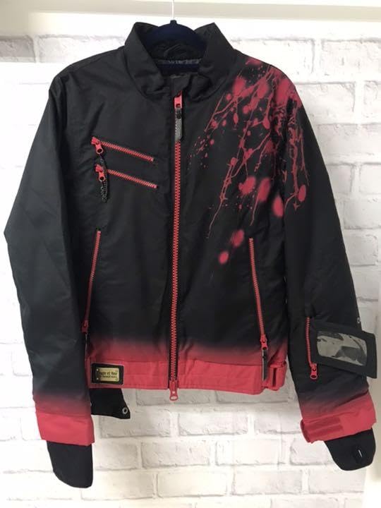 スノーボードウエア◆GACKT コラボ LARGE ROUGE ET NOIR スノーボードウエア◇GACKT コラボ LARGE ROUGE ET NOIR Amazon