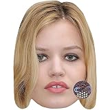 Georgia May Jagger Big Head. Masque Plus Grand Que Nature.