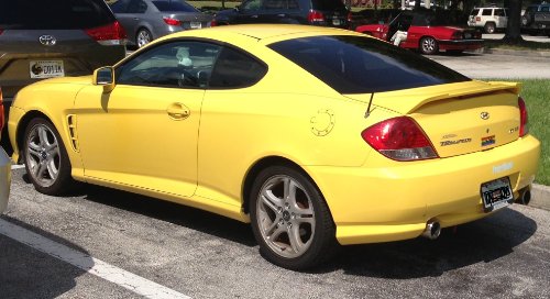 AntennaX The Shorty (5-inch) Antenna for Ford Mustang