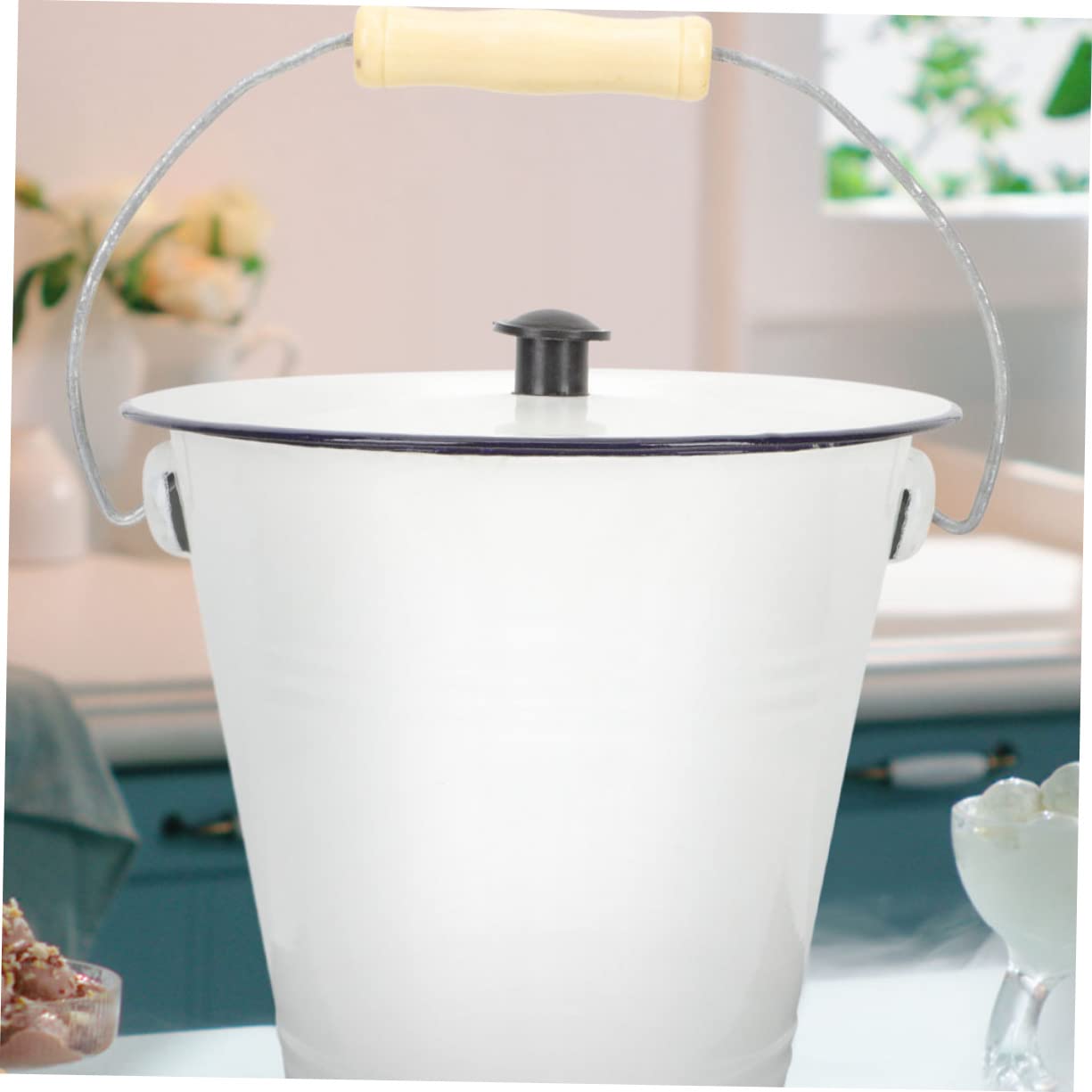 IWOWHERO Metal Milk Jug Lid Enamel Bucket for Water Milk Storage Party Home Dorm Industrial Use