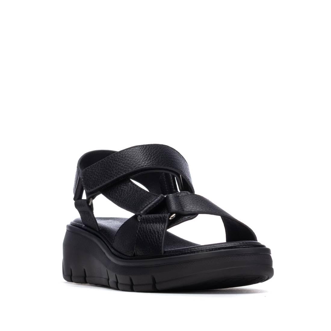XTI - Sandale Femme - Chaussures confortables et polyvalentes – Mode décontractée