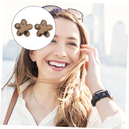 2pcs Leopard Flower Charms for Silicone Watch Bands Stylish Wrist Strap Accessories for and Unique Cheetah Pattern Design Easy to Install and Remove4