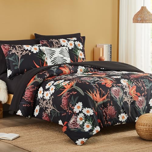 CASAAGUSTO King Size Comforter Set, 7 PCS Black Shore Floral Comforter Set with Flowers Leaves Pattern, Soft All Season King Bedding Set (102"X90")