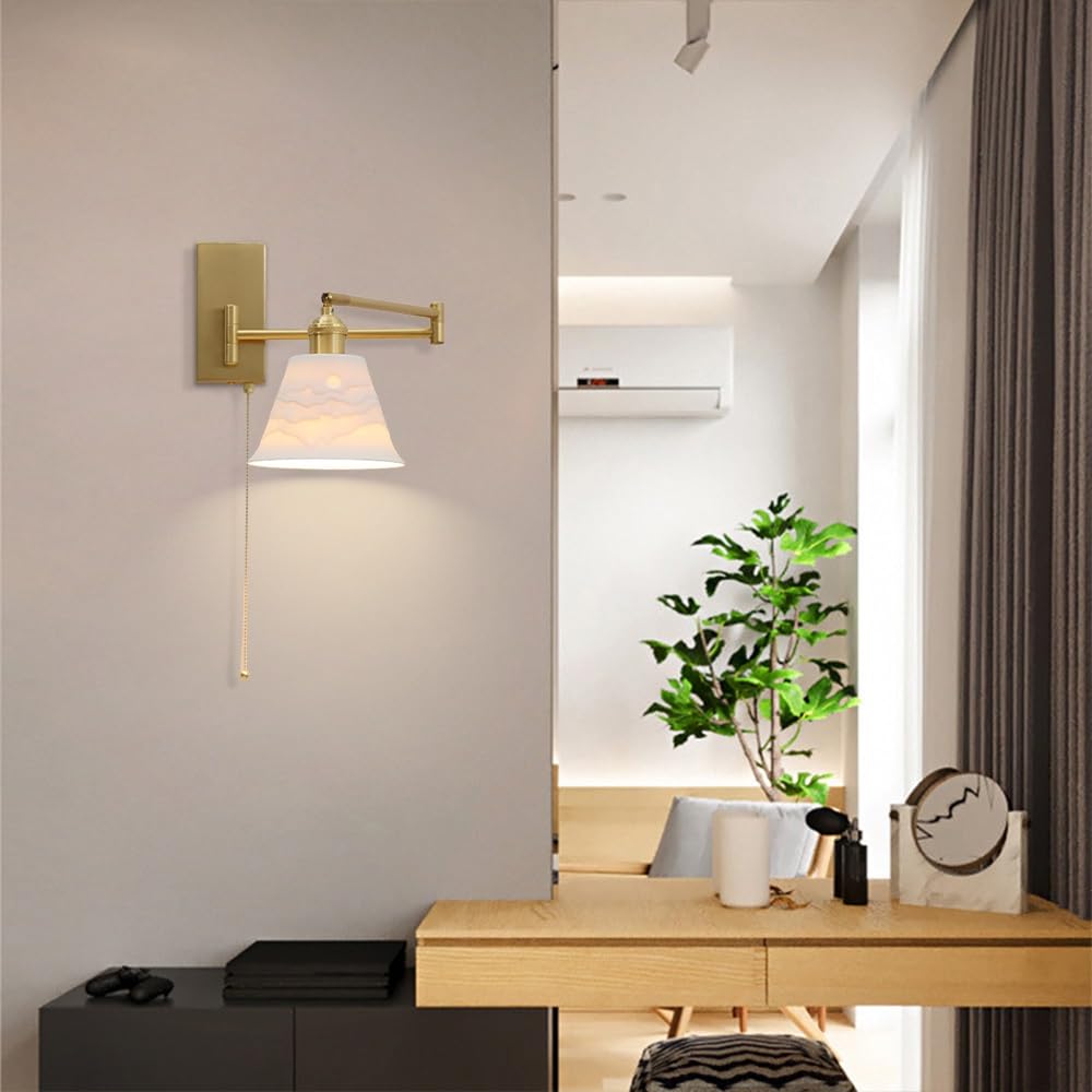 Kinkiet Ścienny Vintage 1-Light, Biała Ceramika, Złoty