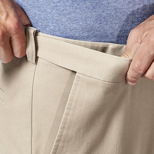 Image of Haggar Men's Classic Fit Flat Front Short