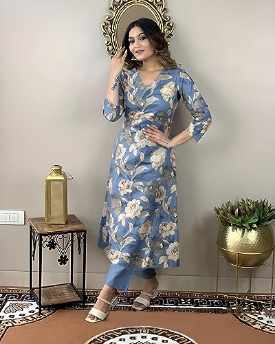 Image of GoSriKi Women's Cotton Blend Printed Kurta with Pant