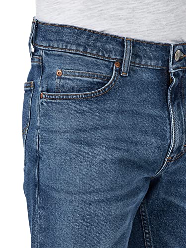 Image of Lee Men's Legendary Regular Fit Tapered Leg Jean