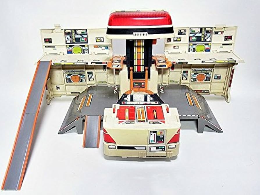 Amazon | トミカ 未来緊急基地 | ミニカー・ダイキャストカー | ホビー