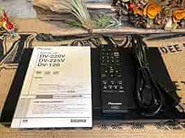 【未開封品】Pioneer DVDプレーヤー DV-225V Amazon | パイオニアDVDプレーヤー DV225V | Pioneer | DVD