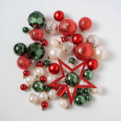 Boules de Noël en vrac et étoiles pour des moments magiques de décoration en famille