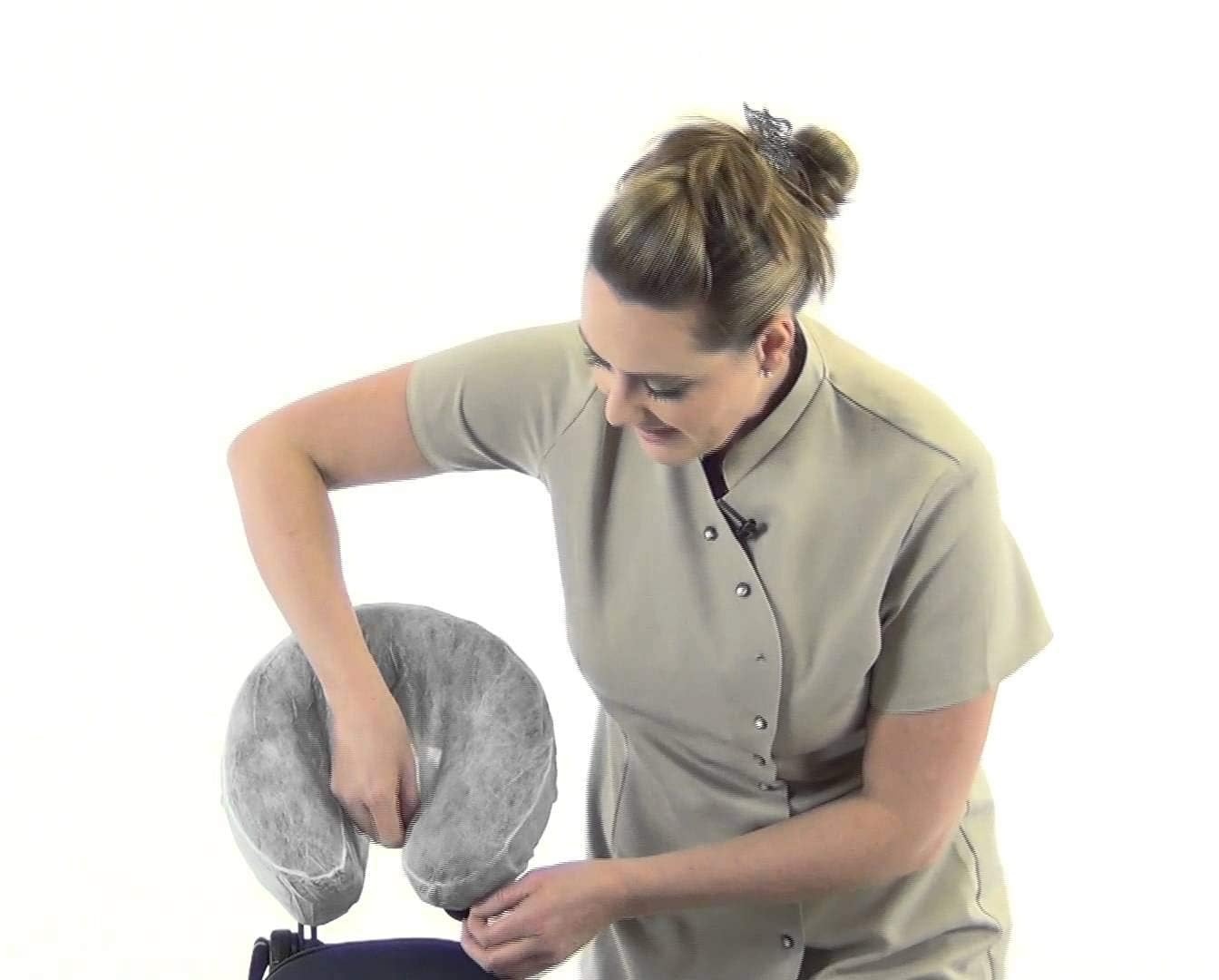 Lot de 100 Non Tissé Protege Têtière pour Table de Massage 36x33CM Jetable Couvre-Visage Housses D'appui-tête Pour Fente Nasale Coussin Facial Jetable pour Salons Beauté Spa Hôtels Tatouages Lash Bed