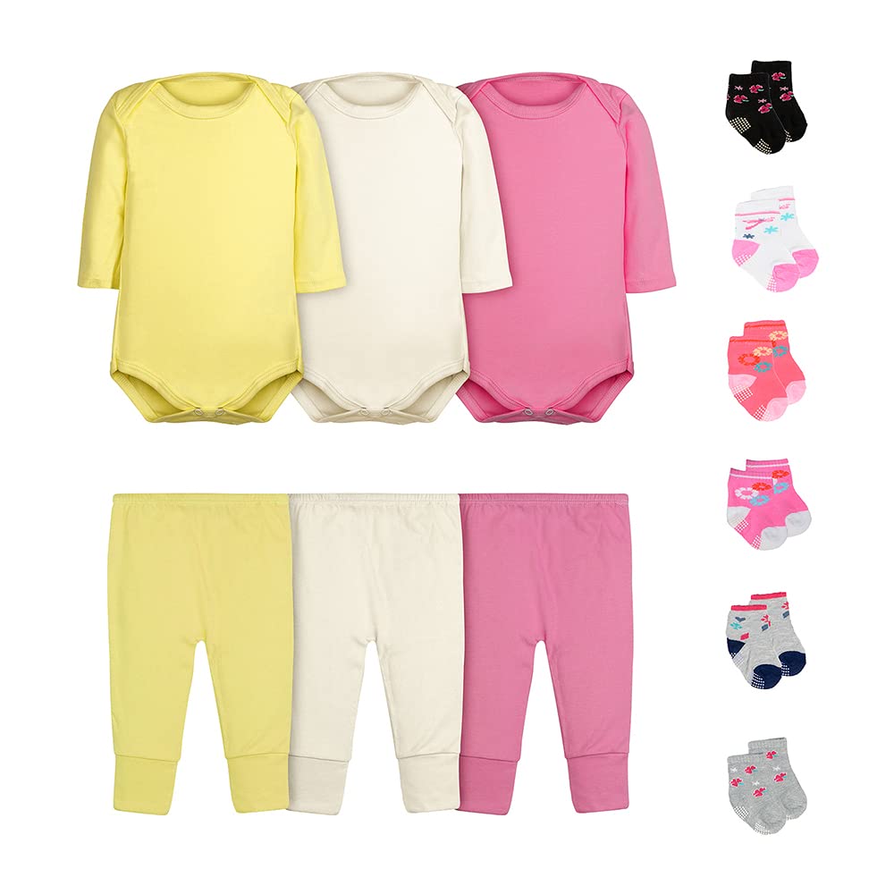 Kit 12 Peças Body Bebê Menina Manga Longa Calça Mijão e Meias em promoção! Veja a oferta e mais achadinhos de Bebês 2 Hoje é o melhor dia para comprar Kit 12 Peças Body Bebê Menina Manga Longa Calça Mijão e Meias com aquele preço maroto! Promoção! Aproveite a oferta! 2
