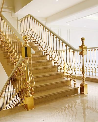 Garde-corps d'escalier sans vibration grâce à la colonne à base stable