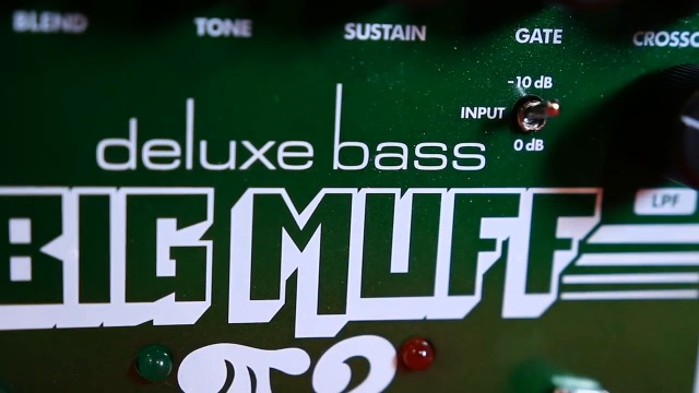 Amazon.com: Electro-Harmonix Deluxe Bass Big Muff Pi 2 Fuzz Pedal