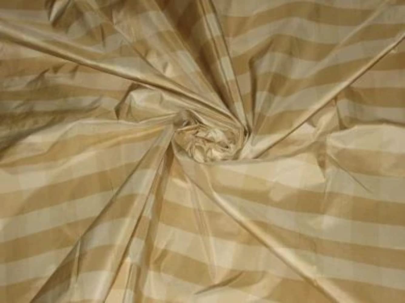 Tissu taffetas de soie beige 137 cm pour ameublement couture robe