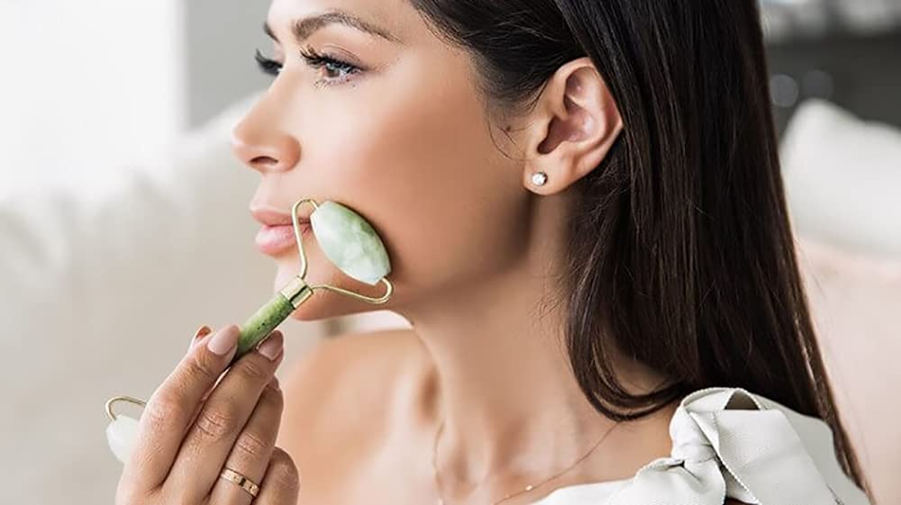 Rullo da massaggio per viso in pietra naturale (Avventurina verde)