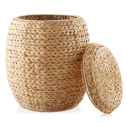 Casafield Round Storage Basket with Lid - Natural, Handwoven Water Hyacinth Organizer for Laundry, Blankets, Plants, Bedroom, Living Room, Home Office