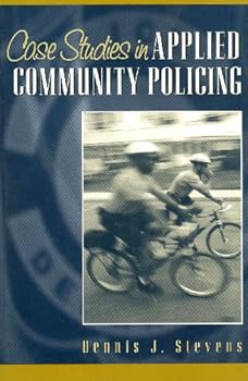Paperback Case Studies in Applied Community Policing Book