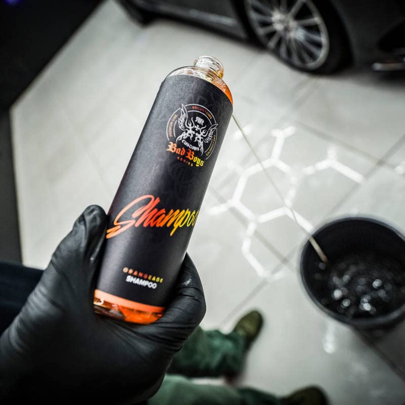 RRCustoms Bad Boys Orangeade Auto Shampoo - stark schäumendes Autoshampoo löst gründlich Schmutz - pH-Neutraler Autoreiniger mit Orangen Duft - 5 Liter Kanister