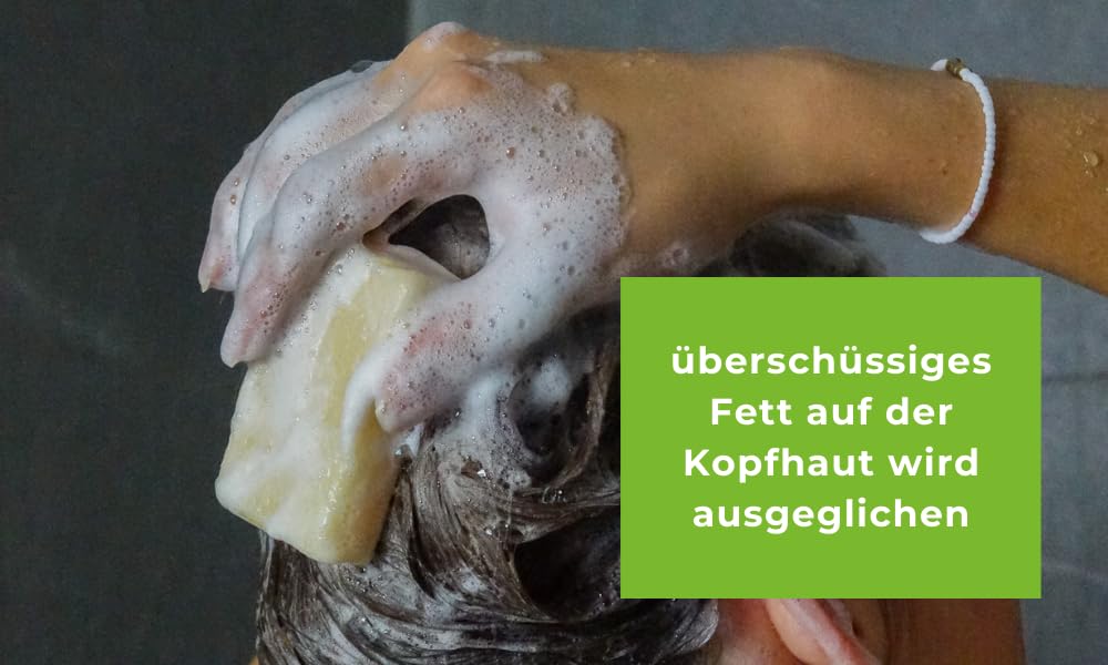 Haarseife Haar Balance von Hautwohl regeneriert die Kopfhaut und stärkt das Haar durch Jojobaöl und Traubenkernöl. Inhaltsstoffe aus kontrolliert biologischem Anabu. 70g Vegan und Duftstofffrei.