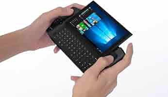 GPD-WIN3 (Corei7 1195G7)　ブラック＆シルバー Amazon.co.jp: GPD ジョイスティック搭載 スライド式モバイル