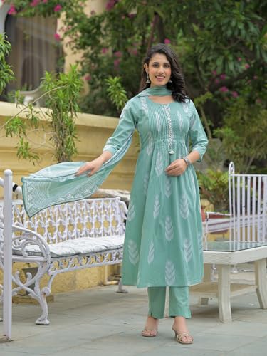 Image of Divena Teal Green Cotton Pintuck Design Kurta pant set with Dupatta