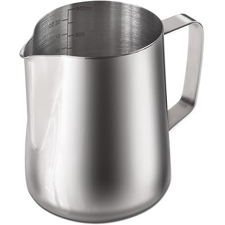 homEdge 20OZ/600ml Metal Pitcher