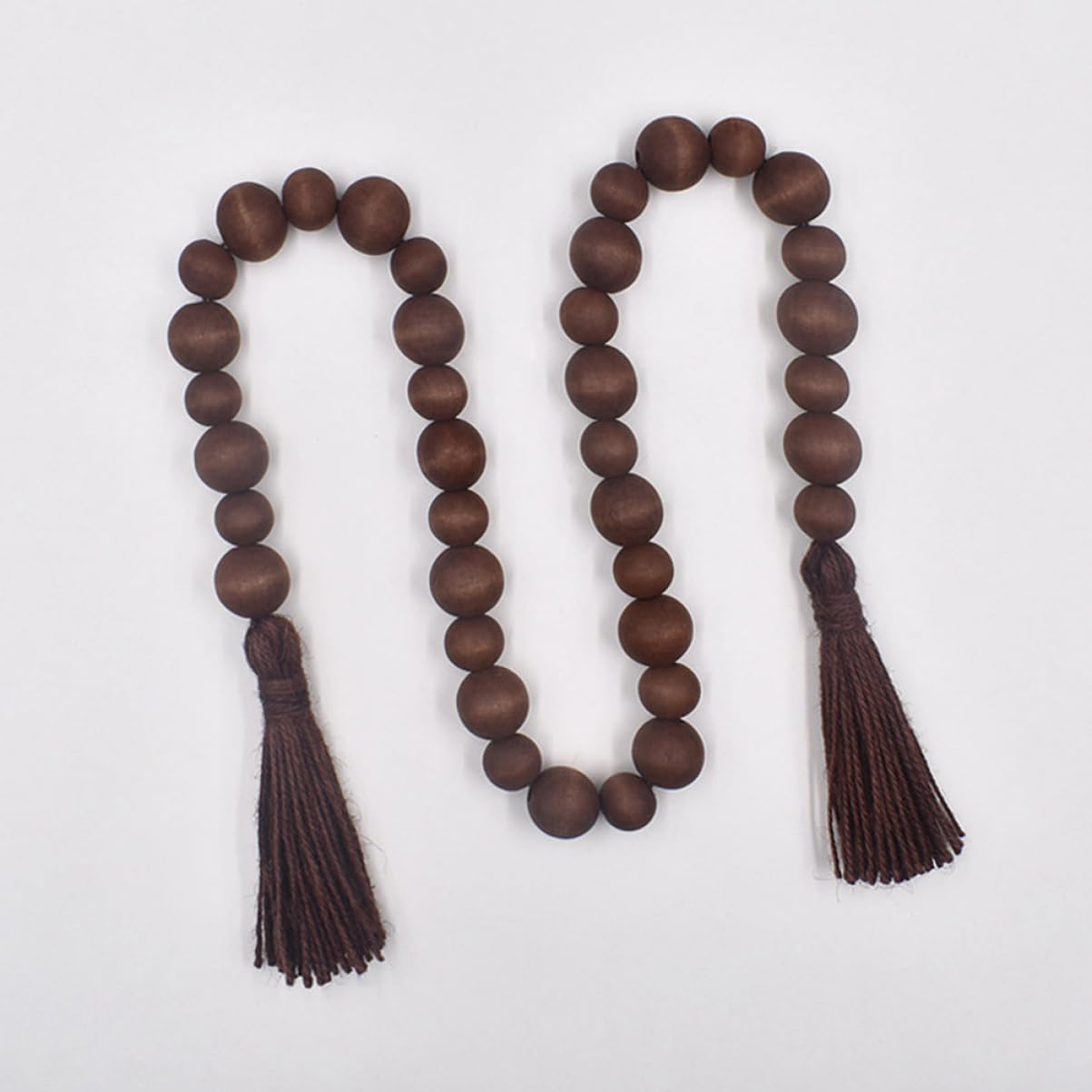 GLEAVI 2pcs Rustic Wood Bead Garland Tassels Decorative Wooden Bead String for Home Decor Coffee Table Centerpiece Boho Style