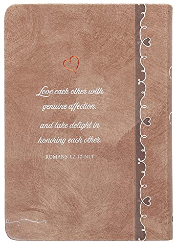 Image of Mr & Mrs: 365 Daily Devotions for Busy Couples