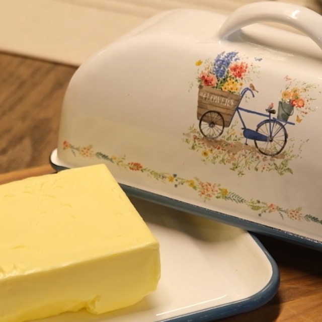 Amazon.com | Enamel Butter Dish with Lid Vintage Enamelware Butter