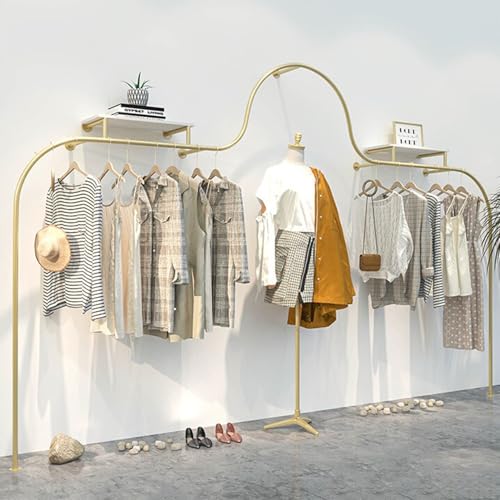 Barre à vêtements robuste dorée pour sublimer votre dressing et organiser votre intérieur