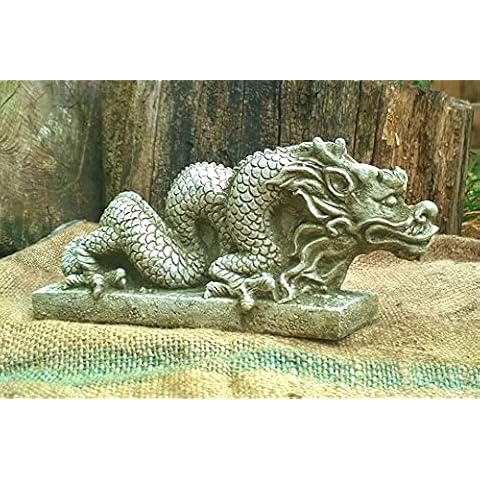 Estatua de dragón chino de piedra reconstituida vintage Cover