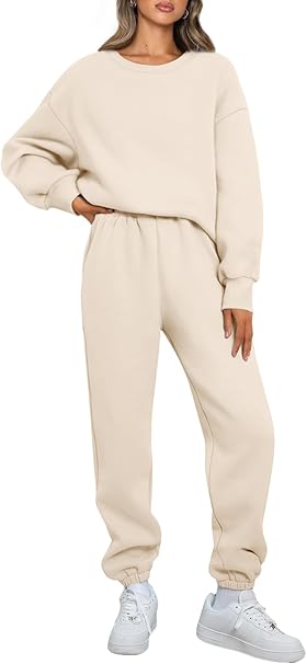 AUTOMET Womens 2 Piece Outfits Sweatsuit Oversized Sweatshirt Lounge Sets Baggy Sweatpants Fall Fashion with Pockets