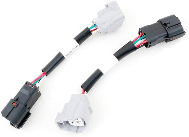 Amazon トラック Udトラックス大 中型車用 テールランプ用配線 分岐ハーネス ブレーキ スモール テールランプ用 配線分岐 トラック用品 部品 ブレーキ用ツール 車 バイク