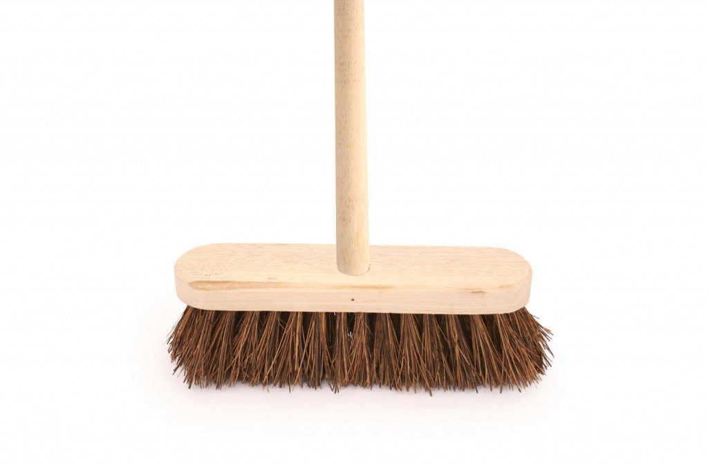 Charles Bentley & Son Sweeping Brush Yard Outdoor Brush Stiff Bassine Material Ideal For Outdoor Use