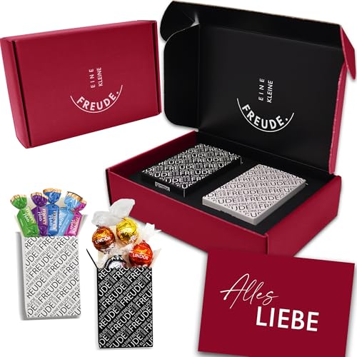 Una pequeña alegría. | Caja de regalo única 'TODO AMOR' con los mejores chocolates y tarjeta de felicitación