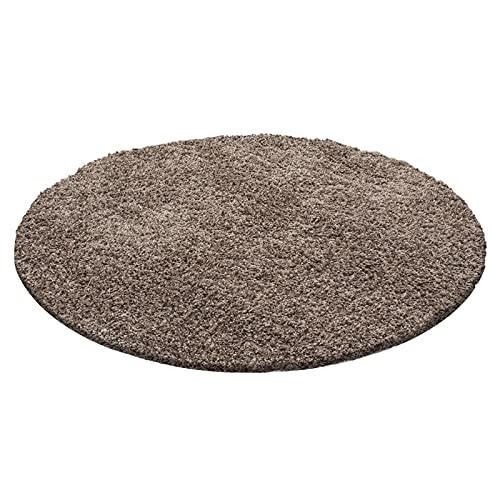 Tapis à poils longs isolant contre le sol froid du salon - 2