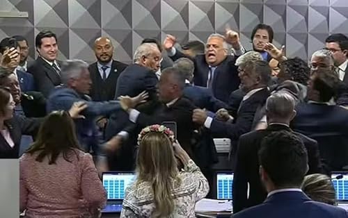 Governo articula nova estrat&eacute;gia para tentar conter desgaste pol&iacute;tico na CPMI do INSS