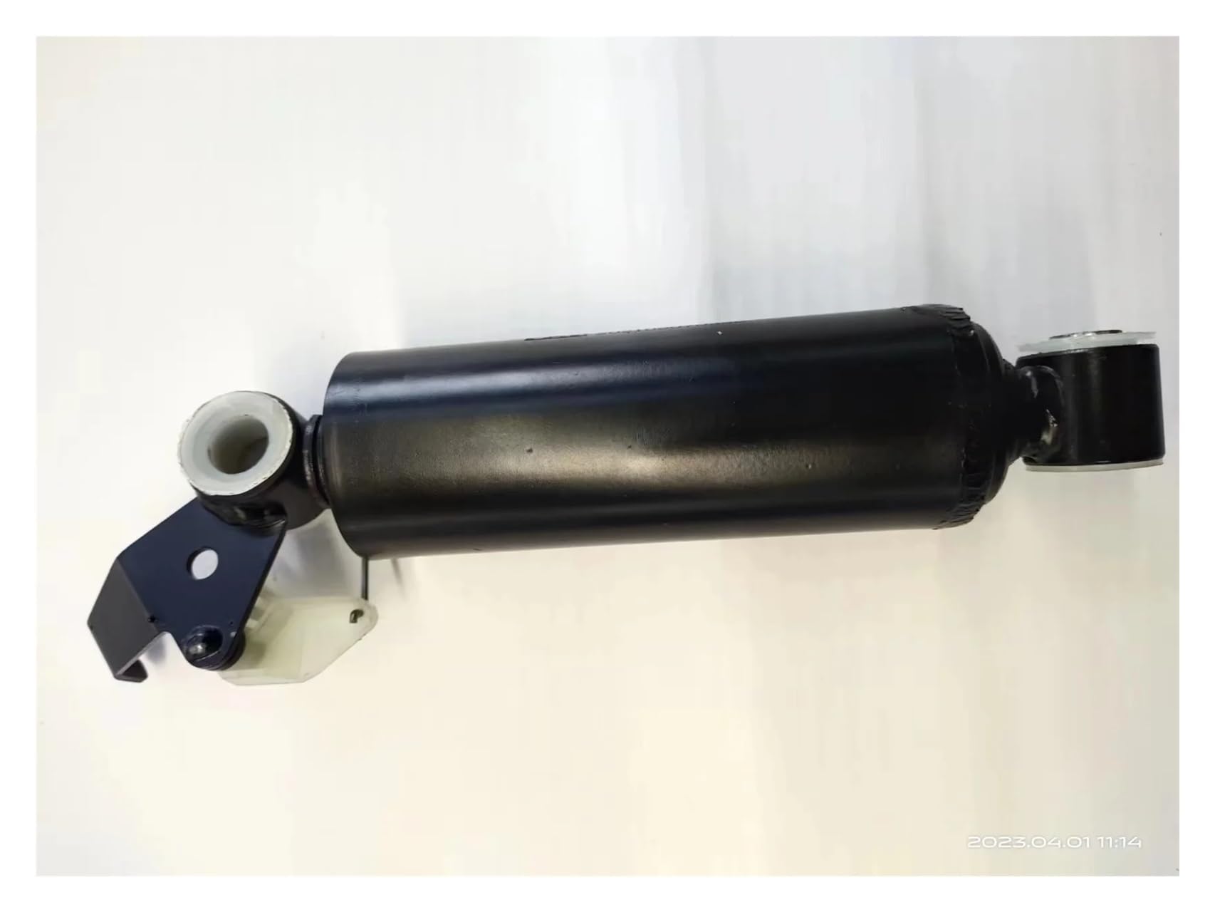 Truck Seat Shock Absorber ISRI Seat Damper 26960-01 Adjustable