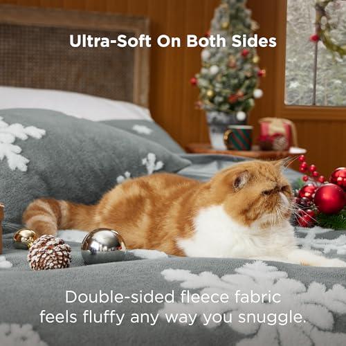 Image of Bedsure Fluffy Christmas Comforter Set Twin - Christmas Bedding with White Snowflake, Warm Fleece Bed Sets for Winter, 2 Pieces, 1 Soft Plush Shaggy Comforter with 1 Pillowcase